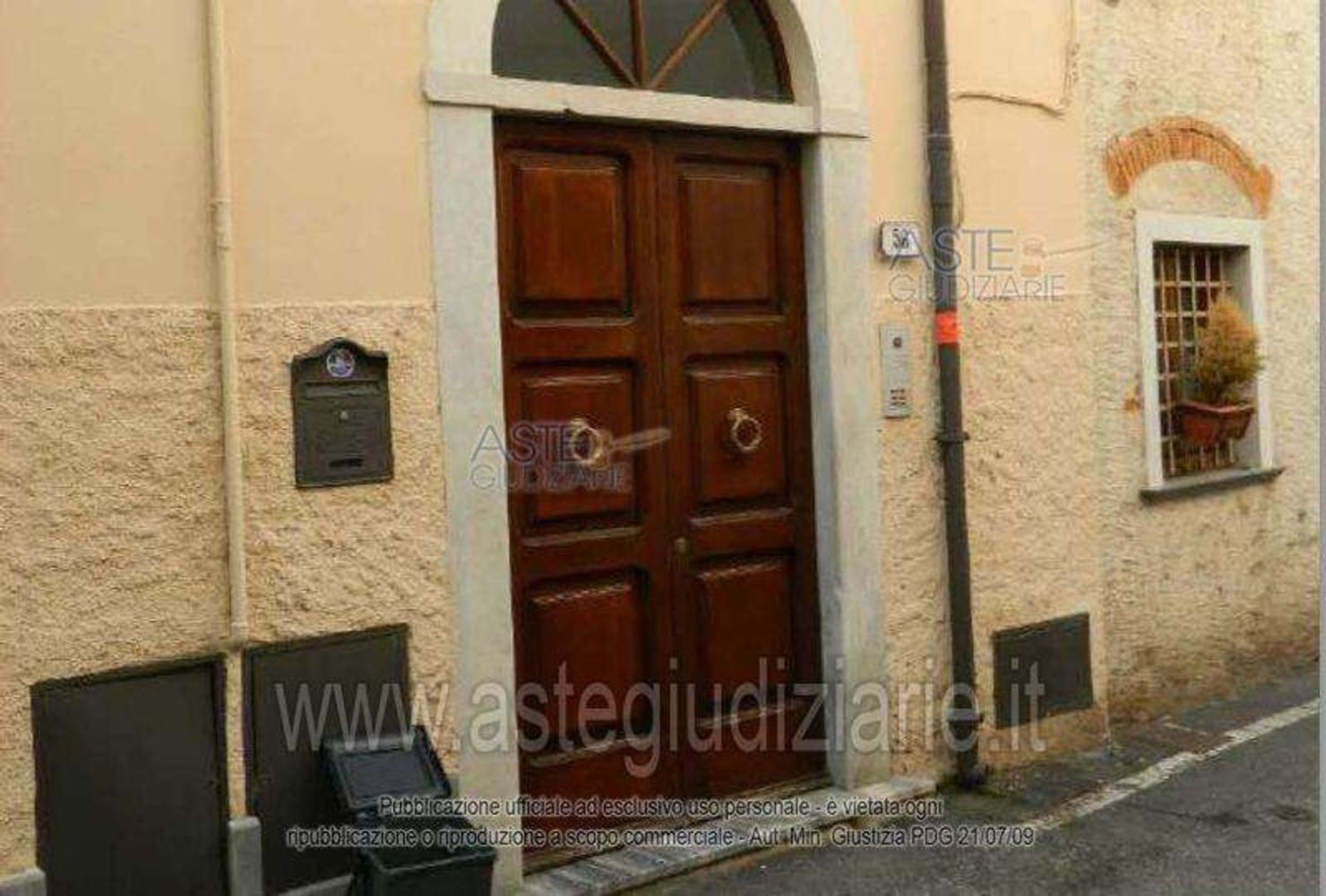 6 rooms Apartment in Seravezza, Italy No. 258690