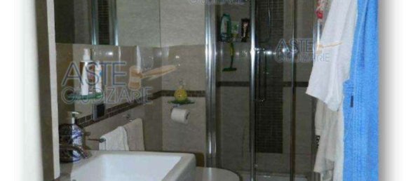 6 rooms Apartment in Seravezza, Italy No. 258690 18