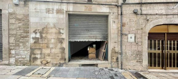 Studio in Andria, Italy, Nr. 9215 2