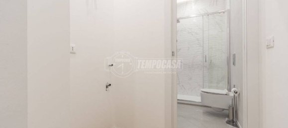 Apartamento de 1 dormitorio en Milan, Italy No. 276808 14