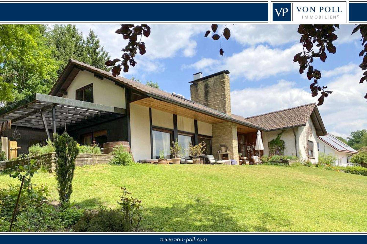 Дом с 7 комнатами в Карлсруэ, Германия № 82679