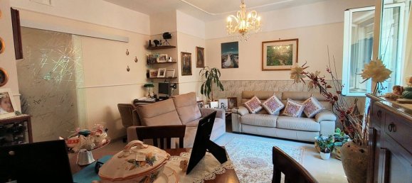 1 bedroom Apartment in Naples, Italy No. 320411 9