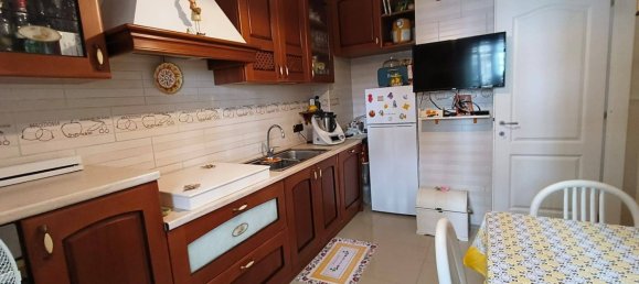 1 bedroom Apartment in Naples, Italy No. 320411 4