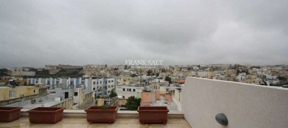 3 chambres Penthouse à Swieqi, Malta No. 9486 2
