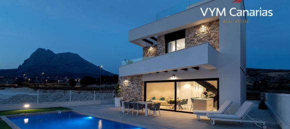 3 bedrooms Villa in Golf Bahia, Spain No. 3587 8