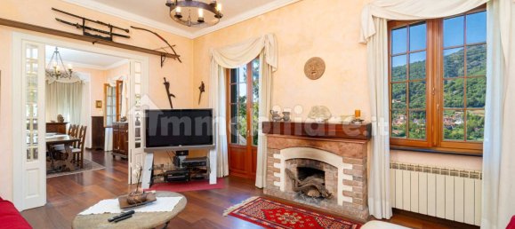 5 bedrooms Villa in Savignone, Italy No. 302356 22