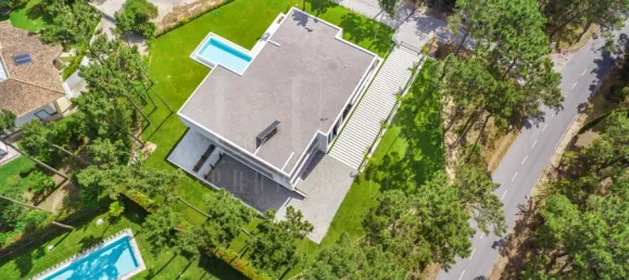 6 bedrooms House in Almada, Portugal No. 142358 5