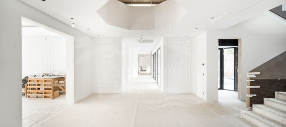 Вилла с 6 спальнями в Марбелья, Испания № 27830 35