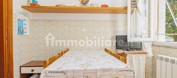 2 Schlafzimmer Wohnung in Parabiago, Italy, Nr. 267377 20