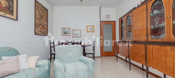 2 Schlafzimmer Wohnung in Parabiago, Italy, Nr. 267377 7