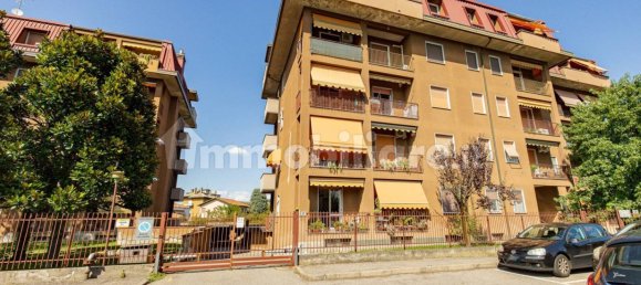 2 Schlafzimmer Wohnung in Parabiago, Italy, Nr. 267377 3