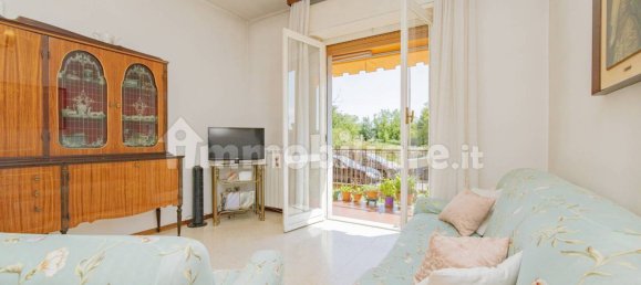 2 Schlafzimmer Wohnung in Parabiago, Italy, Nr. 267377 10