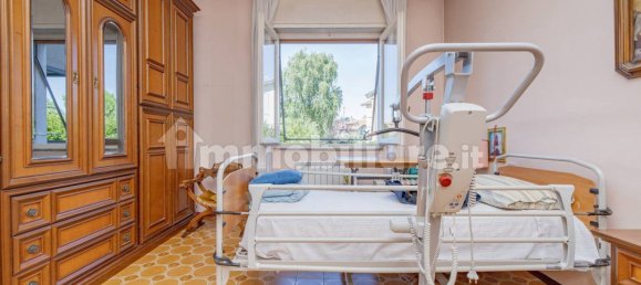 2 Schlafzimmer Wohnung in Parabiago, Italy, Nr. 267377 34
