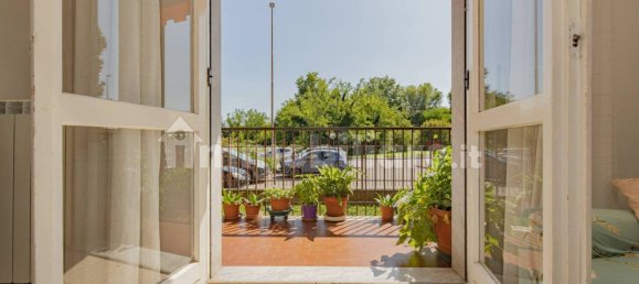 2 Schlafzimmer Wohnung in Parabiago, Italy, Nr. 267377 14