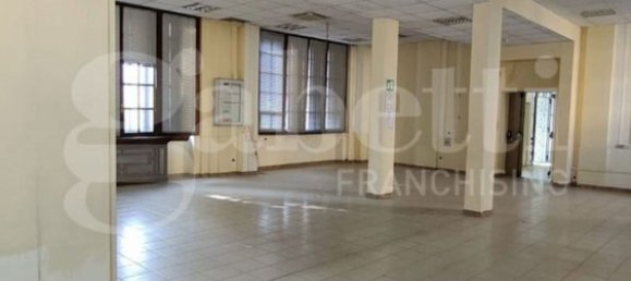 Oficina en Biella, Italy 1728 m² No. 165258 16