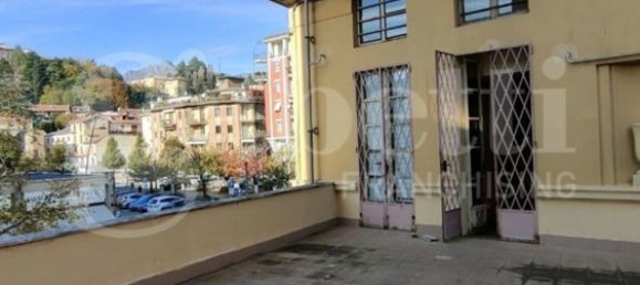 Oficina en Biella, Italy 1728 m² No. 165258 7