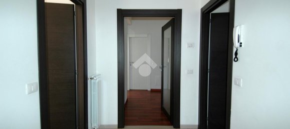 Квартира с 5 комнатами в Гвальдо Тадино, Италия № 66247 6