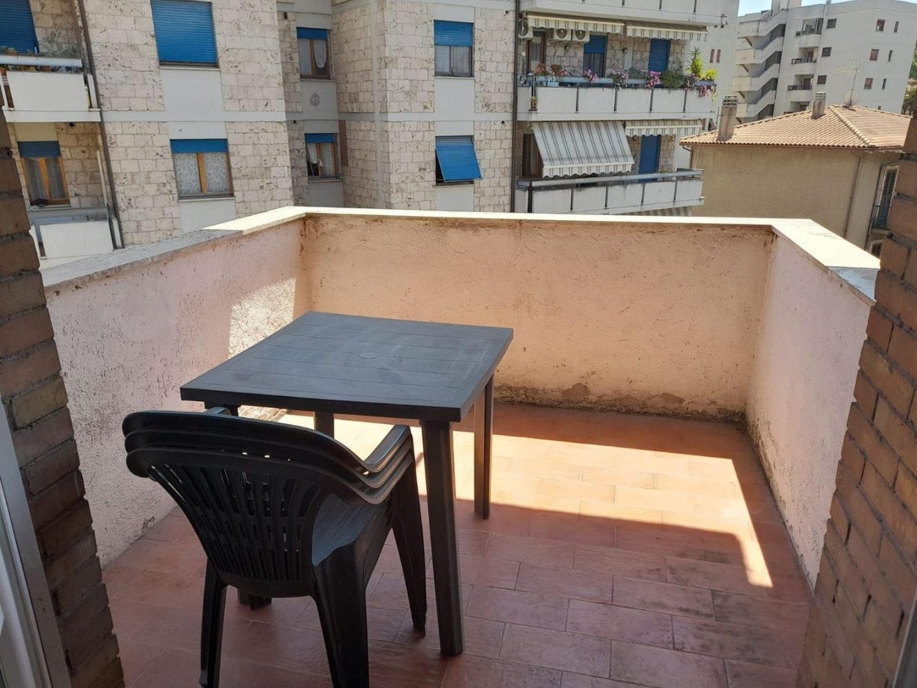 4-salle Appartement à Terni, Italy No. 283810