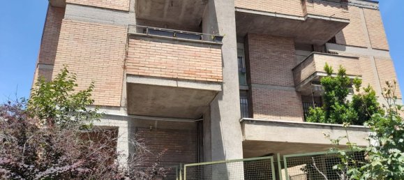 4-salle Appartement à Terni, Italy No. 283810 19