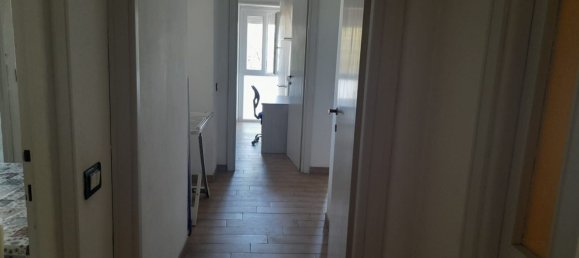 4-salle Appartement à Terni, Italy No. 283810 12