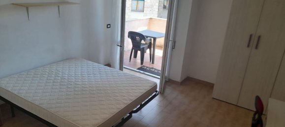 4-salle Appartement à Terni, Italy No. 283810 13