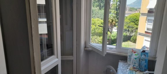 4-salle Appartement à Terni, Italy No. 283810 8