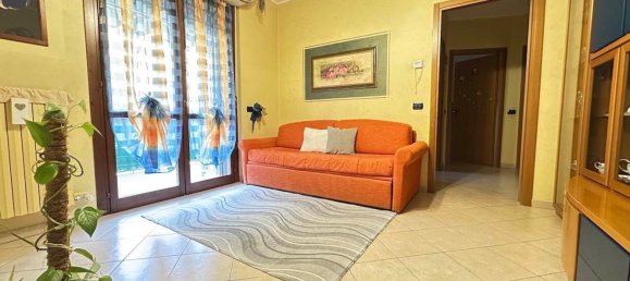 3-Zimmer Wohnung in Limbiate, Italy, Nr. 334577 2