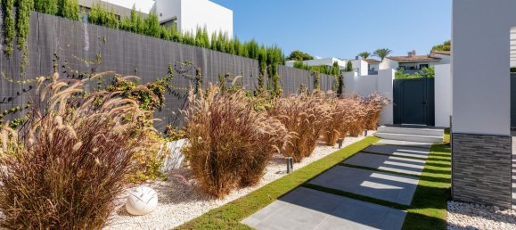 4 Schlafzimmer Villa in Estepona, Spain, Nr. 121151 35