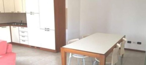 2 rooms Apartment in Seveso, Italy No. 289174 7
