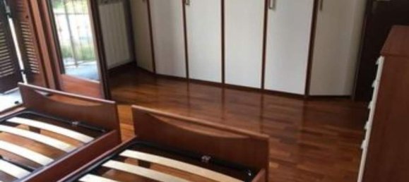 2 rooms Apartment in Seveso, Italy No. 289174 6