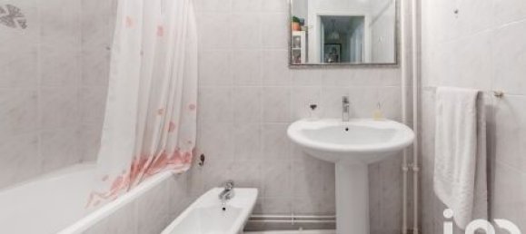 3 غرف نوم شقة في Bagnolet, France رقم 360308 16