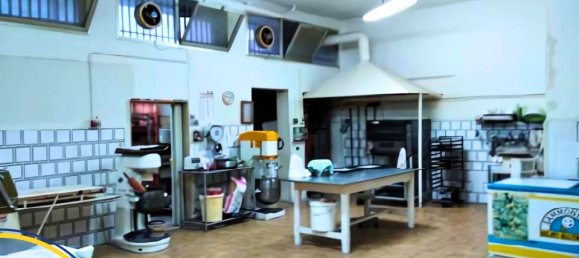 640m² Commercial property in Latiano, Italy No. 185670 19