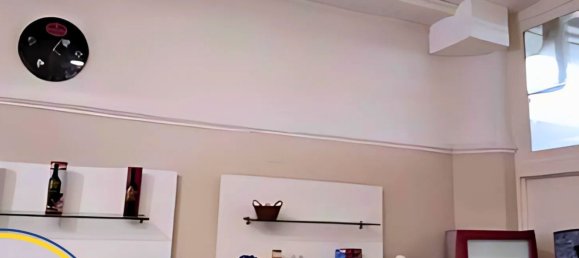 640m² Commercial property in Latiano, Italy No. 185670 17