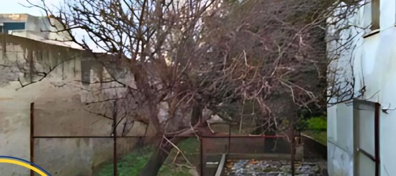 640m² Commercial property in Latiano, Italy No. 185670 45