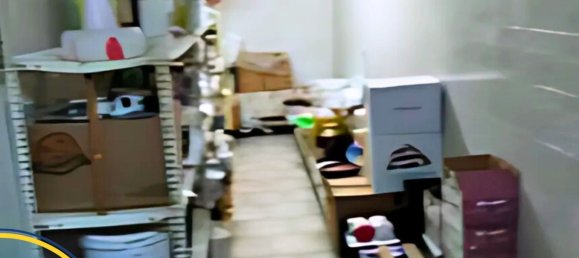 640m² Commercial property in Latiano, Italy No. 185670 29