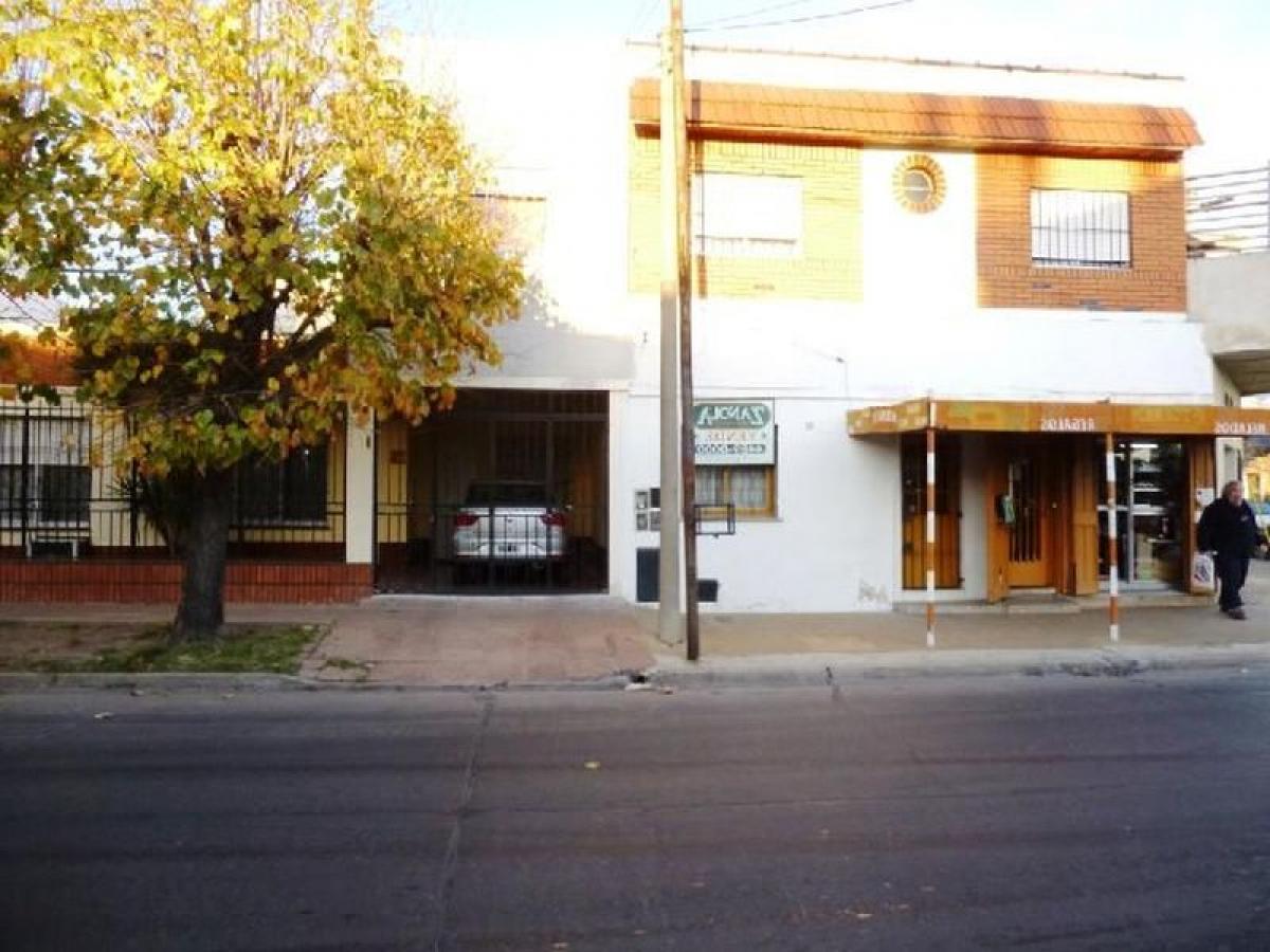 Studio in Moron, Argentina No. 82661