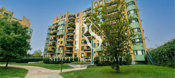 Apartamento de 4 divisões em Segrate, Italy N.º 2569 19