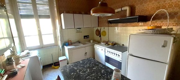 8 rooms Apartment in Foligno, Italy No. 1859 42