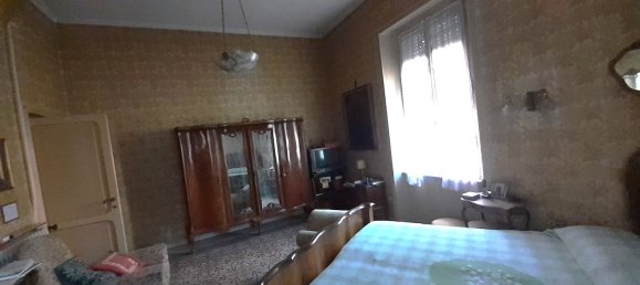 8 rooms Apartment in Foligno, Italy No. 1859 28