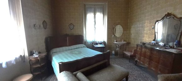 8 rooms Apartment in Foligno, Italy No. 1859 26
