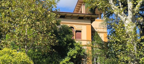 8 rooms Apartment in Foligno, Italy No. 1859 22