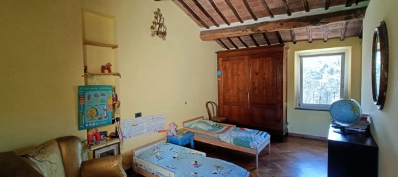 5 rooms Apartment in Siena, Italy No. 100002 28
