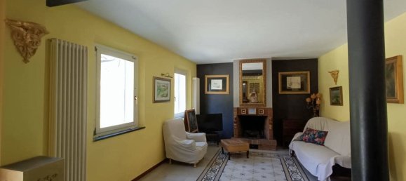 5 rooms Apartment in Siena, Italy No. 100002 7