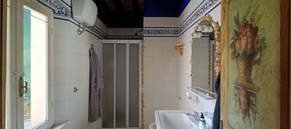 5 rooms Apartment in Siena, Italy No. 100002 20