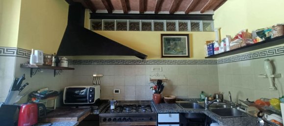 5 rooms Apartment in Siena, Italy No. 100002 5