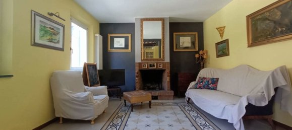 5 rooms Apartment in Siena, Italy No. 100002 6