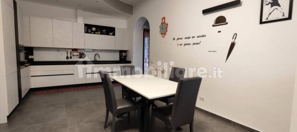 2 Schlafzimmer Villa in Cerro Maggiore, Italy, Nr. 157258 10