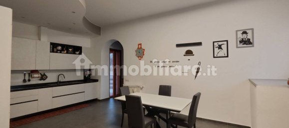 2 Schlafzimmer Villa in Cerro Maggiore, Italy, Nr. 157258 8