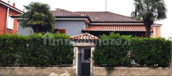 2 Schlafzimmer Villa in Cerro Maggiore, Italy, Nr. 157258 3