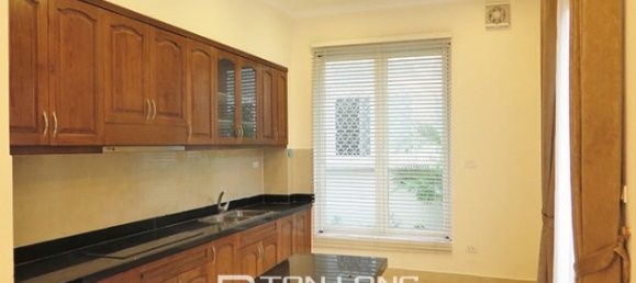 4 bedrooms Villa in Long Bien, Vietnam No. 3318 4